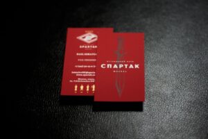 заказать Визитки с шелкографией