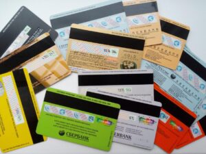 Изготовление пластиковых карт с магнитной полосой в tprint