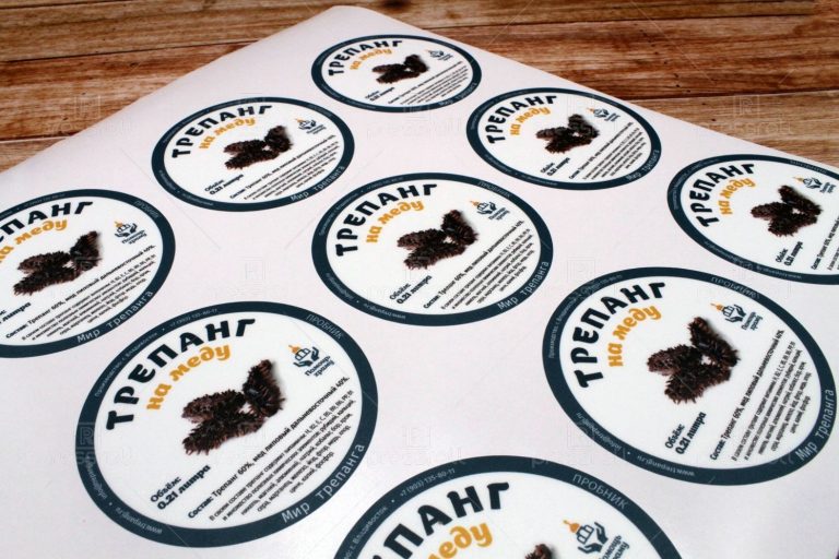 Плоттерная печать наклеек в Москве - низкие цены в типографии TPRINT