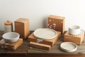 Картонные коробки для тарелок и блюдец в типографии