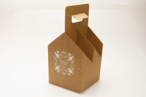 Коробки под бутылки в типографии