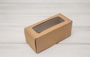 Коробки с окошком недорого