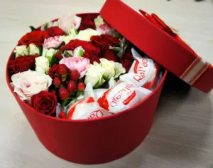Круглая упаковка для конфет для бизнеса