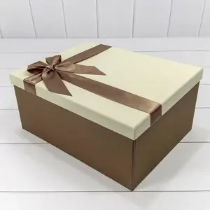Подарочные коробки 40х50 на заказ