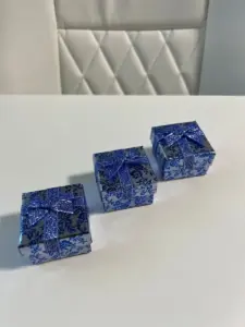заказать Подарочные коробки 5х5