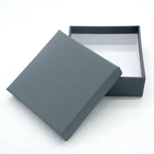Изготовление коробок крышка-дно 30x30 см в tprint