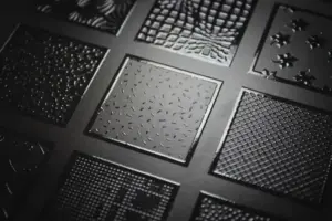 Печать с лаком 3D дешево