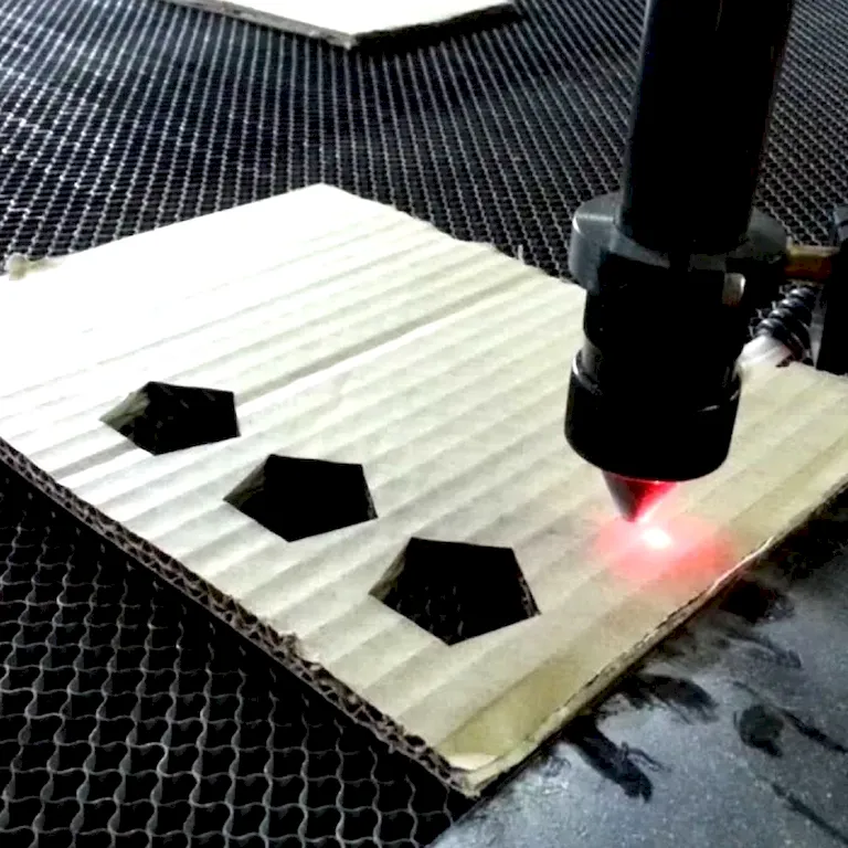 Лазерная резка бумаги недорого в tprint | фото 2