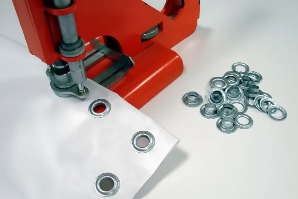 Способы постпечатной обработки баннеров