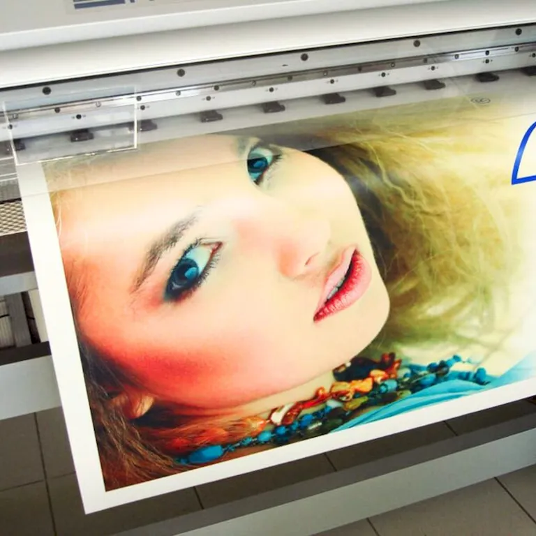 Виды материалов для печати плакатов недорого в tprint | фото 2